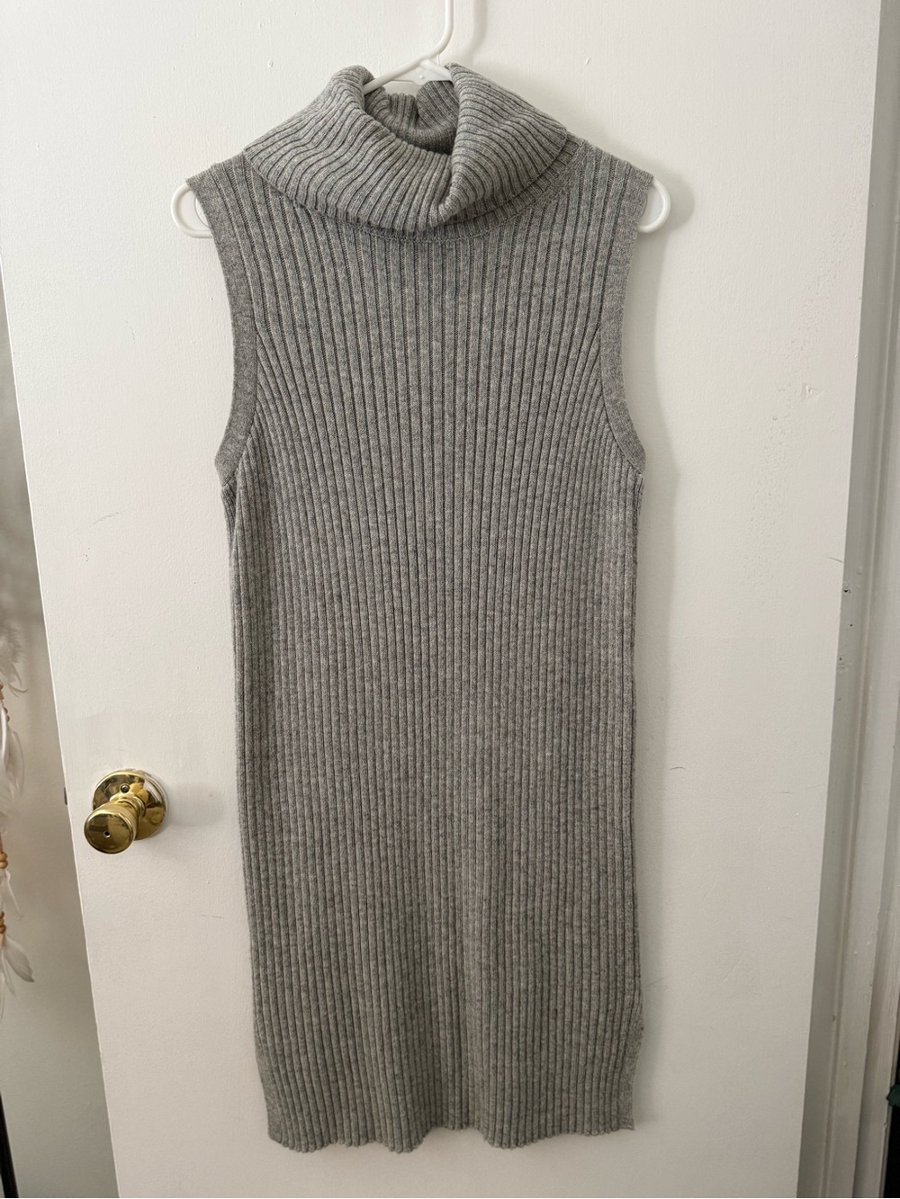 Gap Grey Sleeveless Knit Sweater Dress